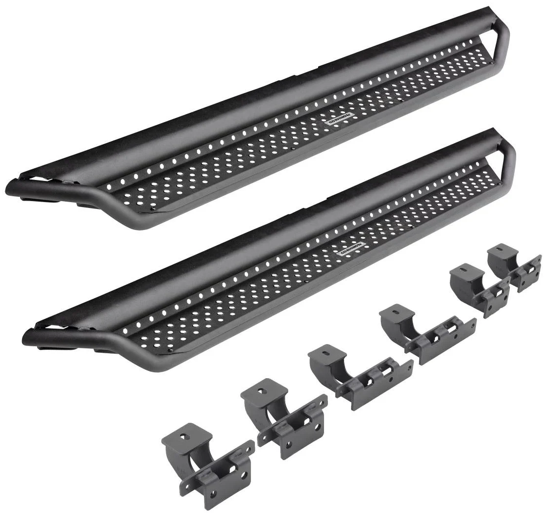 People putting kayak on the Yakima JayLow rack.