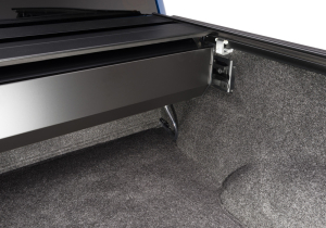 Retrax - Retrax® | RetraxONE MX™ Manual Hard Retractable Truck Cover | 60721 - Image 10