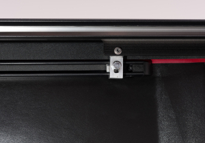 Retrax - Retrax® | RetraxONE MX™ Manual Hard Retractable Truck Cover | 60851 - Image 15