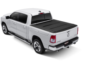UnderCover | Armor Flex Hard Folding Truck Bed Cover | AX32011